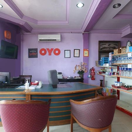 Oyo 89892 Hotel Jeli Inn מראה חיצוני תמונה