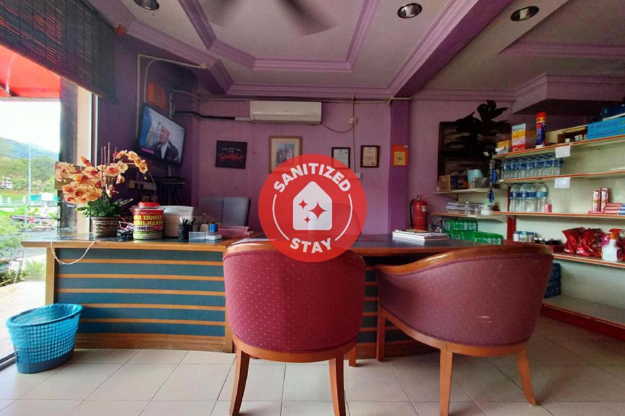 Oyo 89892 Hotel Jeli Inn מראה חיצוני תמונה