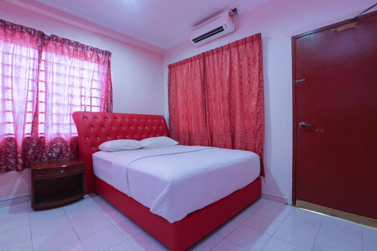 Oyo 89892 Hotel Jeli Inn מראה חיצוני תמונה
