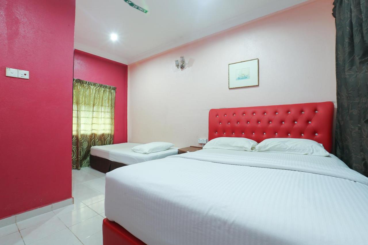 Oyo 89892 Hotel Jeli Inn מראה חיצוני תמונה