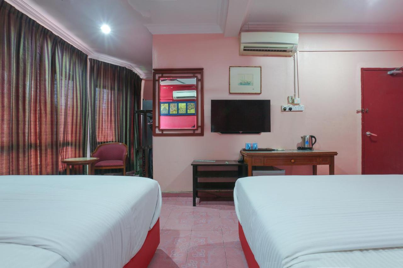 Oyo 89892 Hotel Jeli Inn מראה חיצוני תמונה