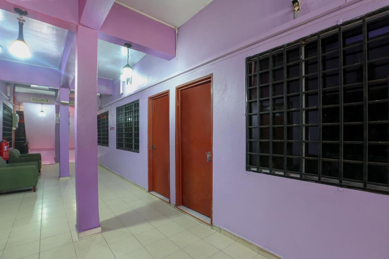 Oyo 89892 Hotel Jeli Inn מראה חיצוני תמונה