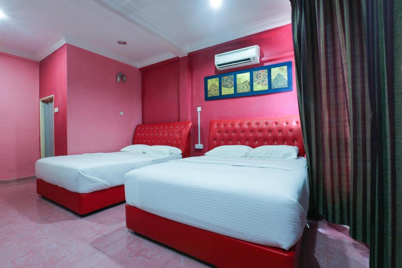 Oyo 89892 Hotel Jeli Inn מראה חיצוני תמונה