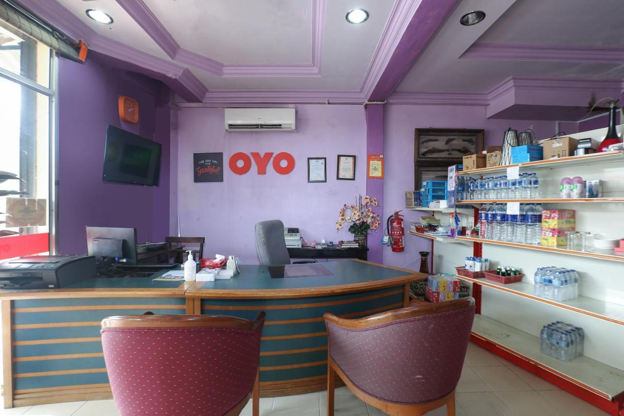 Oyo 89892 Hotel Jeli Inn מראה חיצוני תמונה