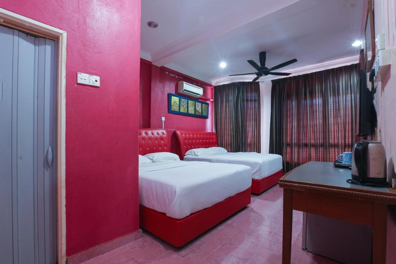 Oyo 89892 Hotel Jeli Inn מראה חיצוני תמונה
