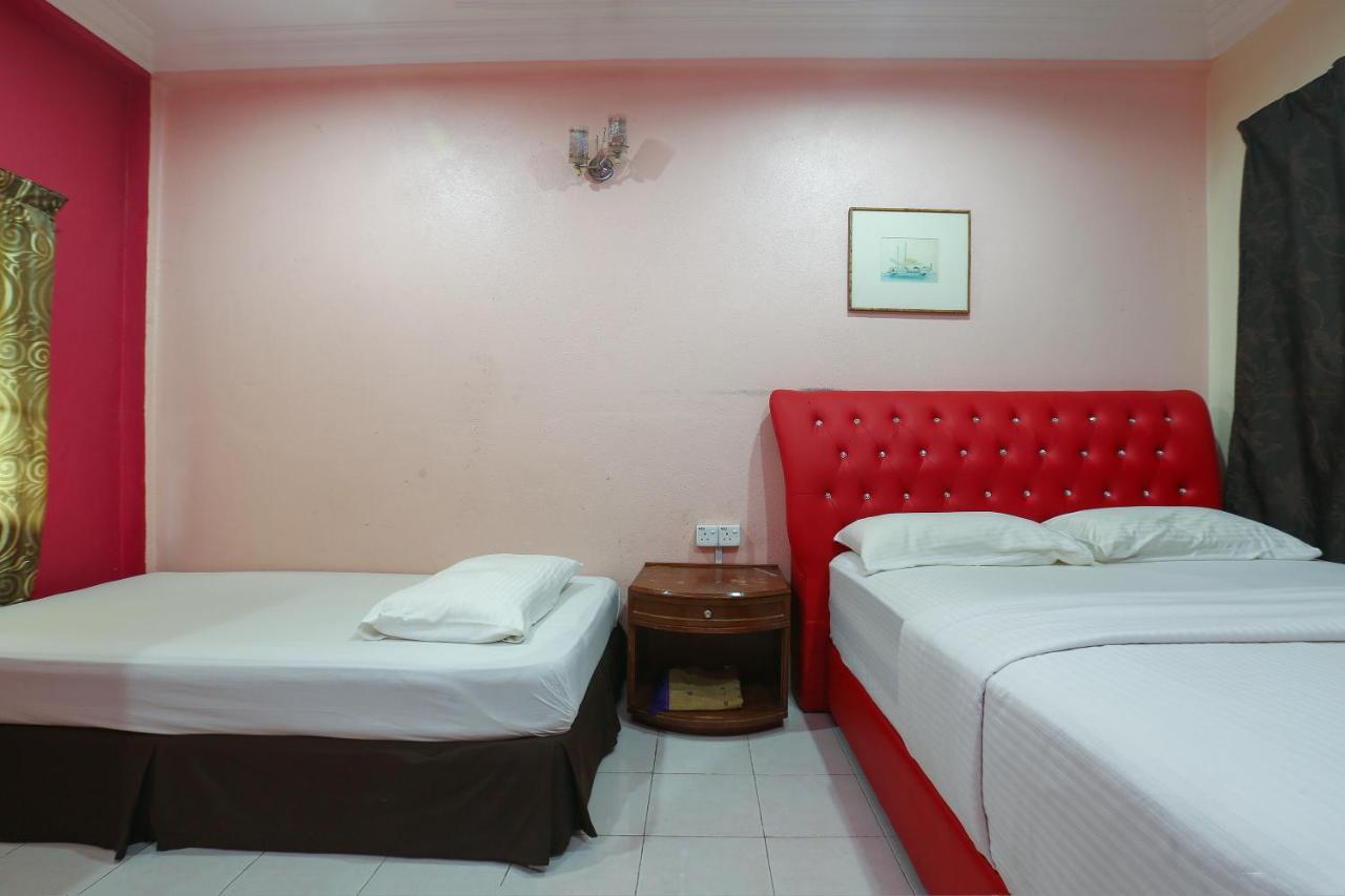 Oyo 89892 Hotel Jeli Inn מראה חיצוני תמונה