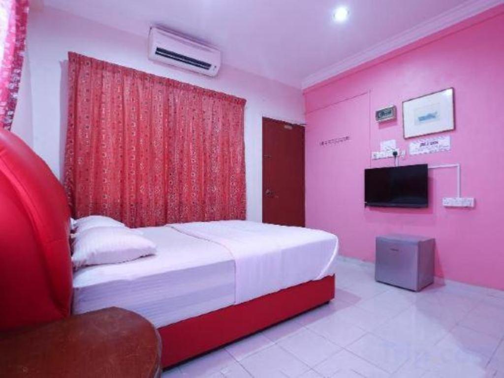 Oyo 89892 Hotel Jeli Inn מראה חיצוני תמונה