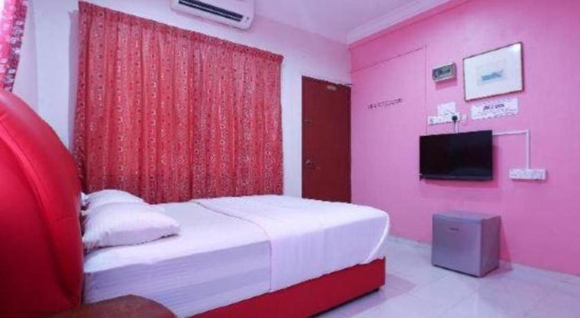 Oyo 89892 Hotel Jeli Inn מראה חיצוני תמונה